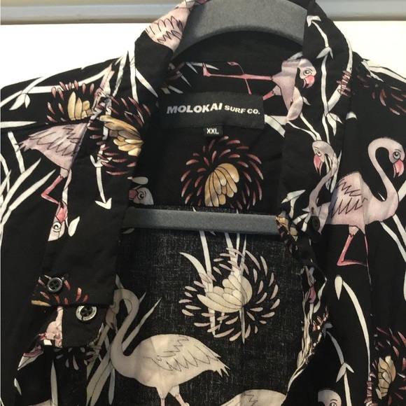 Molokai Surf Co. button down! - Picture 2 of 5